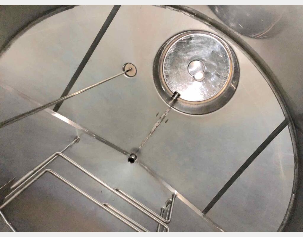 Cuve de vinification inox 304 - Avec drapeaux