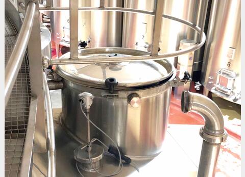 Cuve de vinification inox 304 - Avec drapeaux