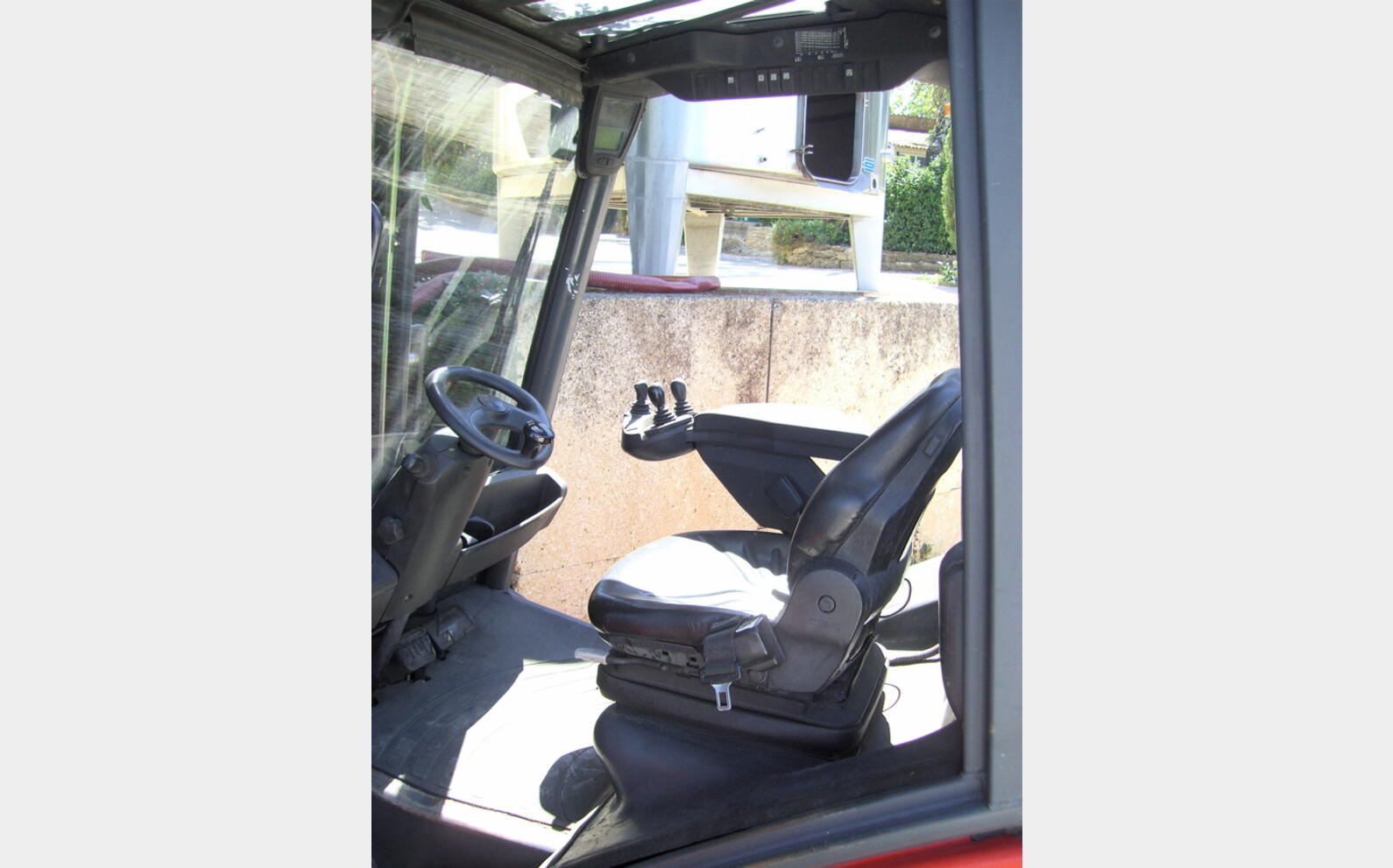 CHARIOT ELEVATEUR FENWICK H25T