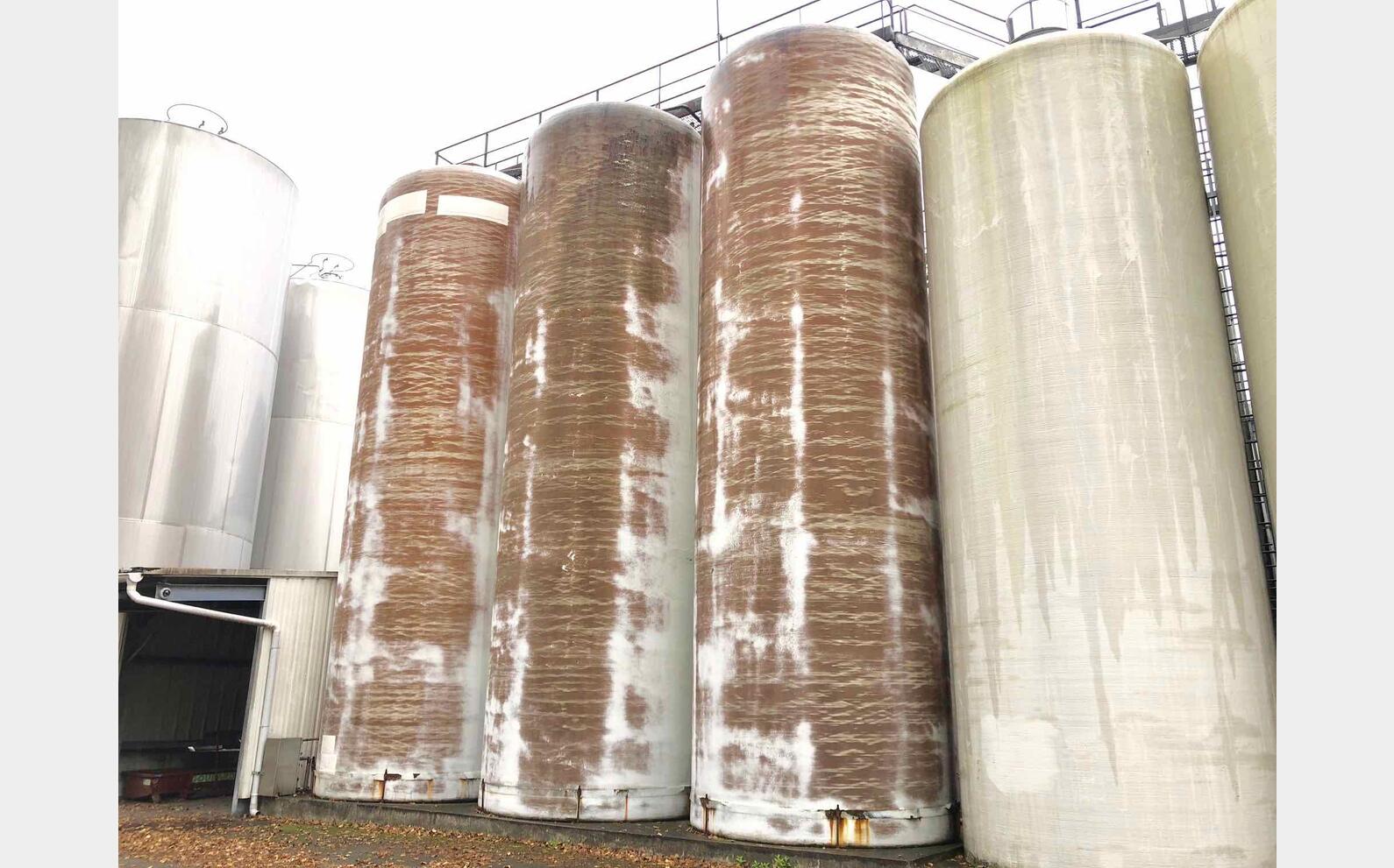 Vertical cylindrical fiber tank 700 HL (70 000 liters)