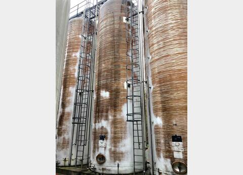 Vertical cylindrical fiber tank - Flat bottom