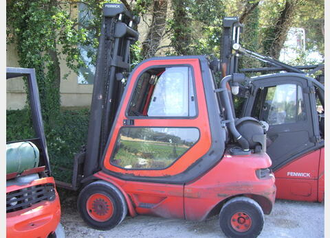 CHARIOT ELEVATEUR FENWICK H30T