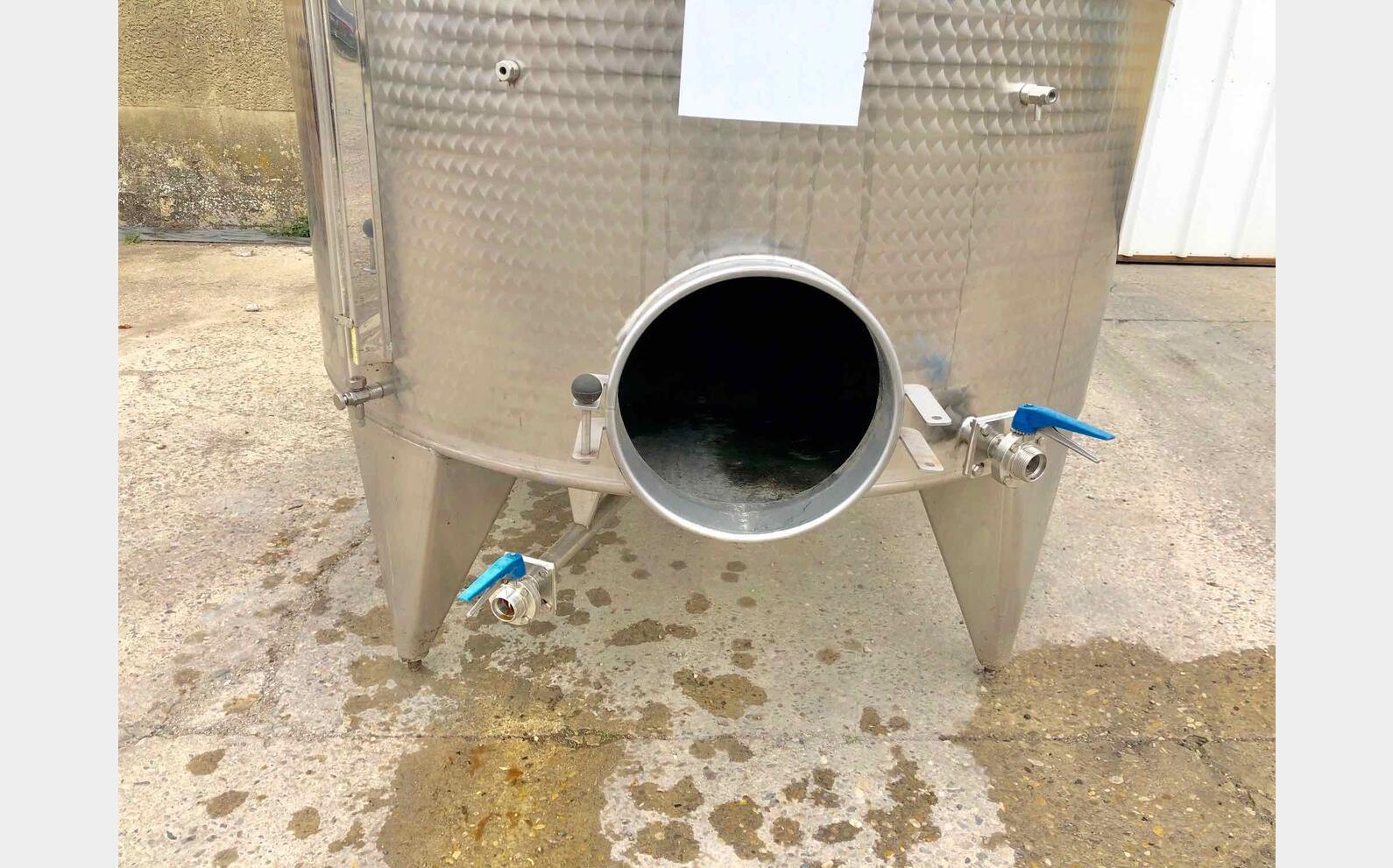 Stainless steel tank 50 HL (5 000 liters) SM INOX