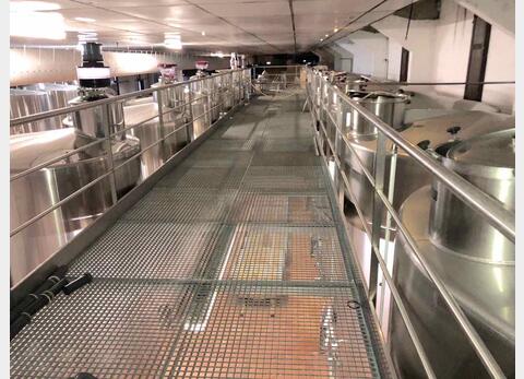 Stainless steel gateway