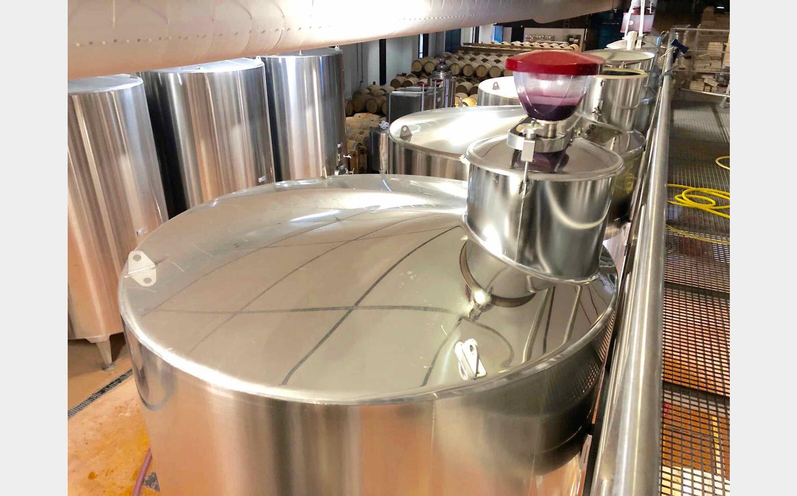 Cuve inox sur pieds 100 HL (10 000 Litres) ALLIANCE INOX