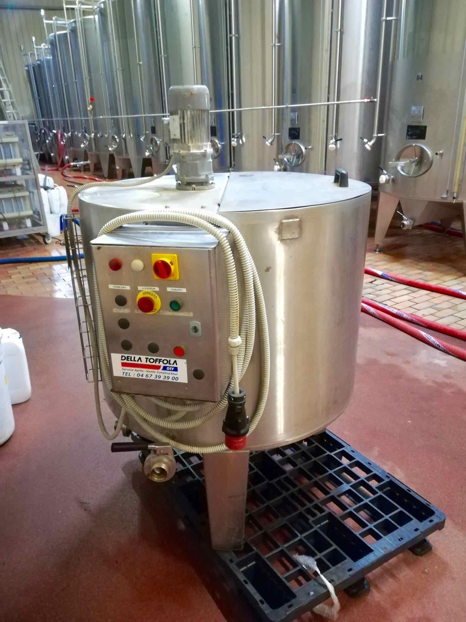 Press filter with mixing tank + tray -  And perlite stock