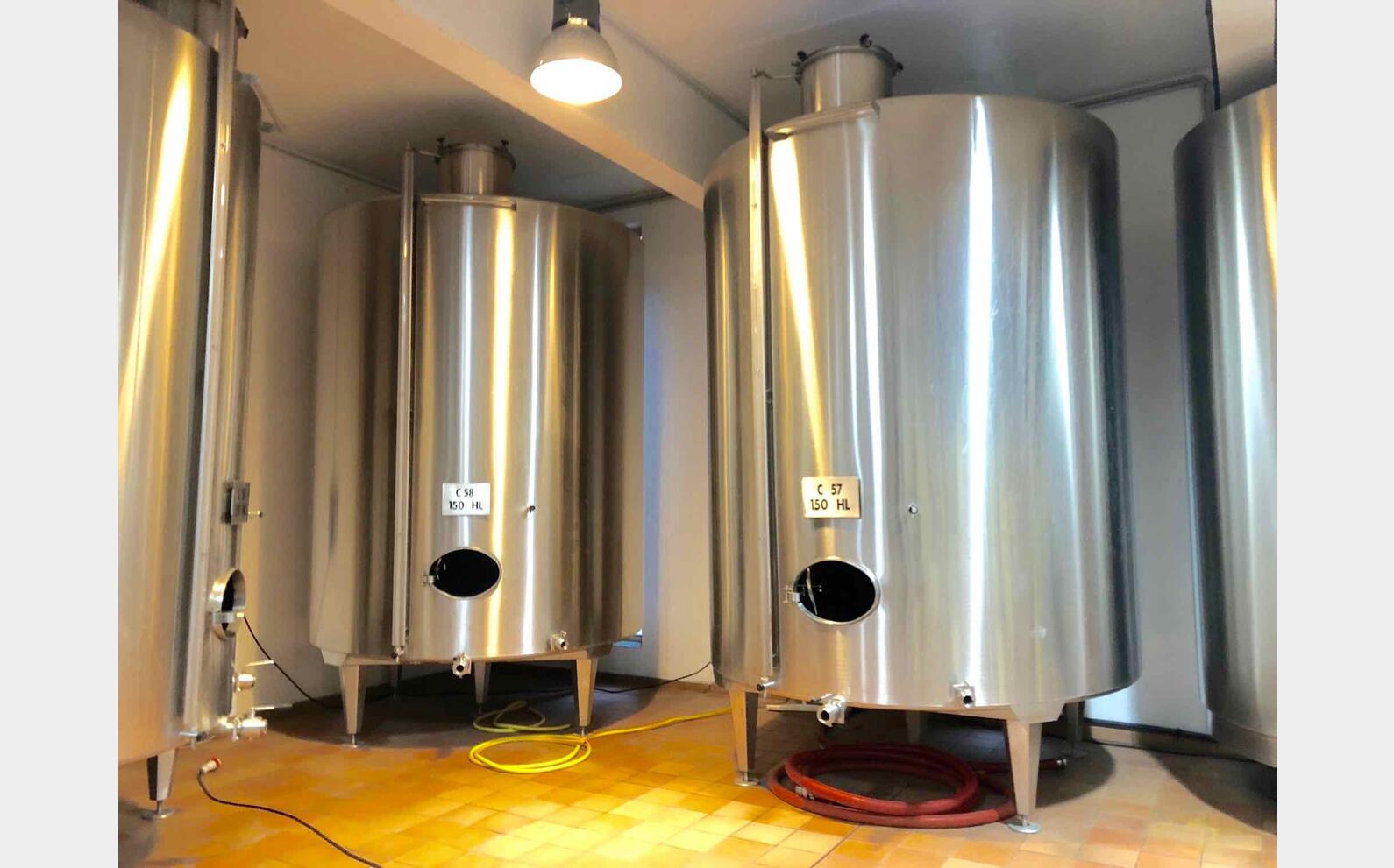 Cuve inox - Fond plat 150 HL (15 000 Litres) PIERRE GUERIN