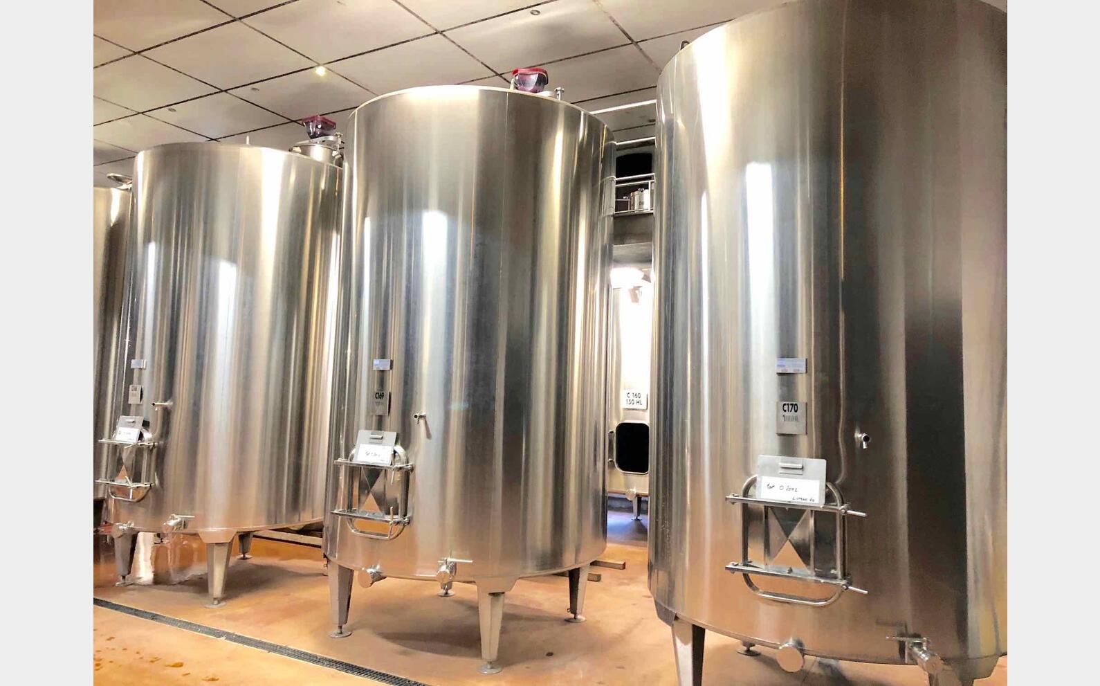 Stainless steel tank on feet 100 HL (10 000 Liters) ALLIANCE INOX