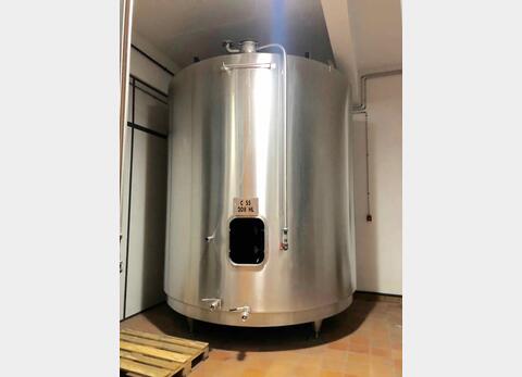 Stainless steel tanks - Flat bottom