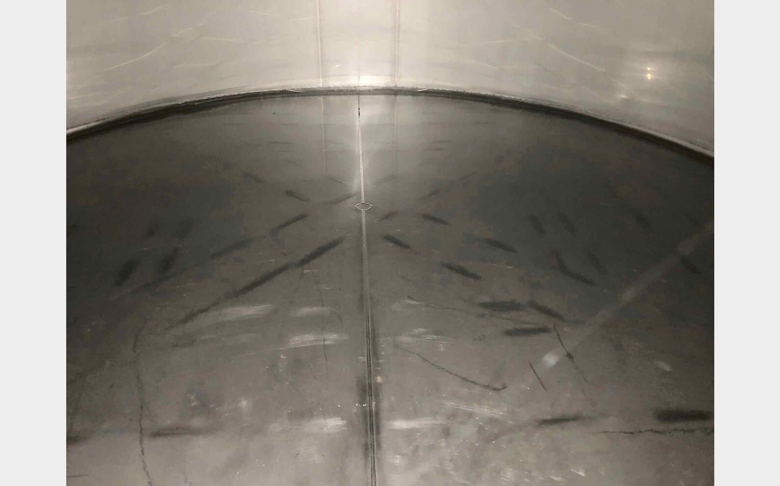 Cuve inox sur pieds 150 HL (15 000 Litres) MAVIL