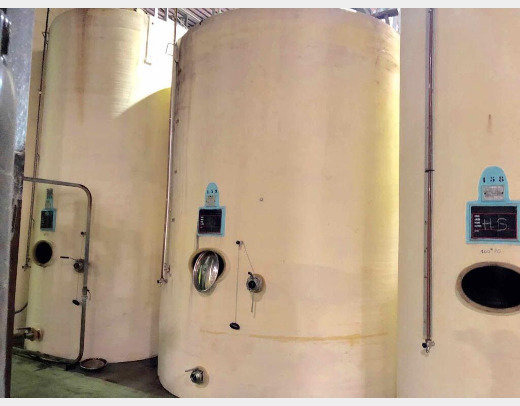 Fiber tank - Bombed background 200 HL (20000 liters)