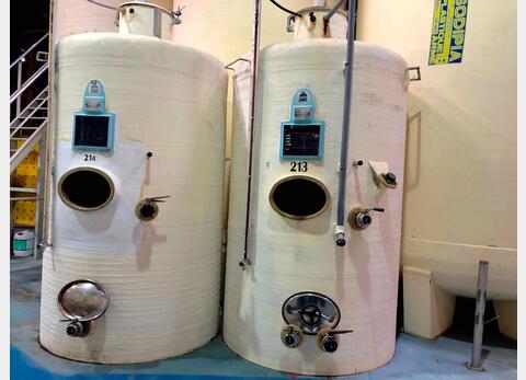 Fiber tank bottom bombed 500 HL (50000 liters)