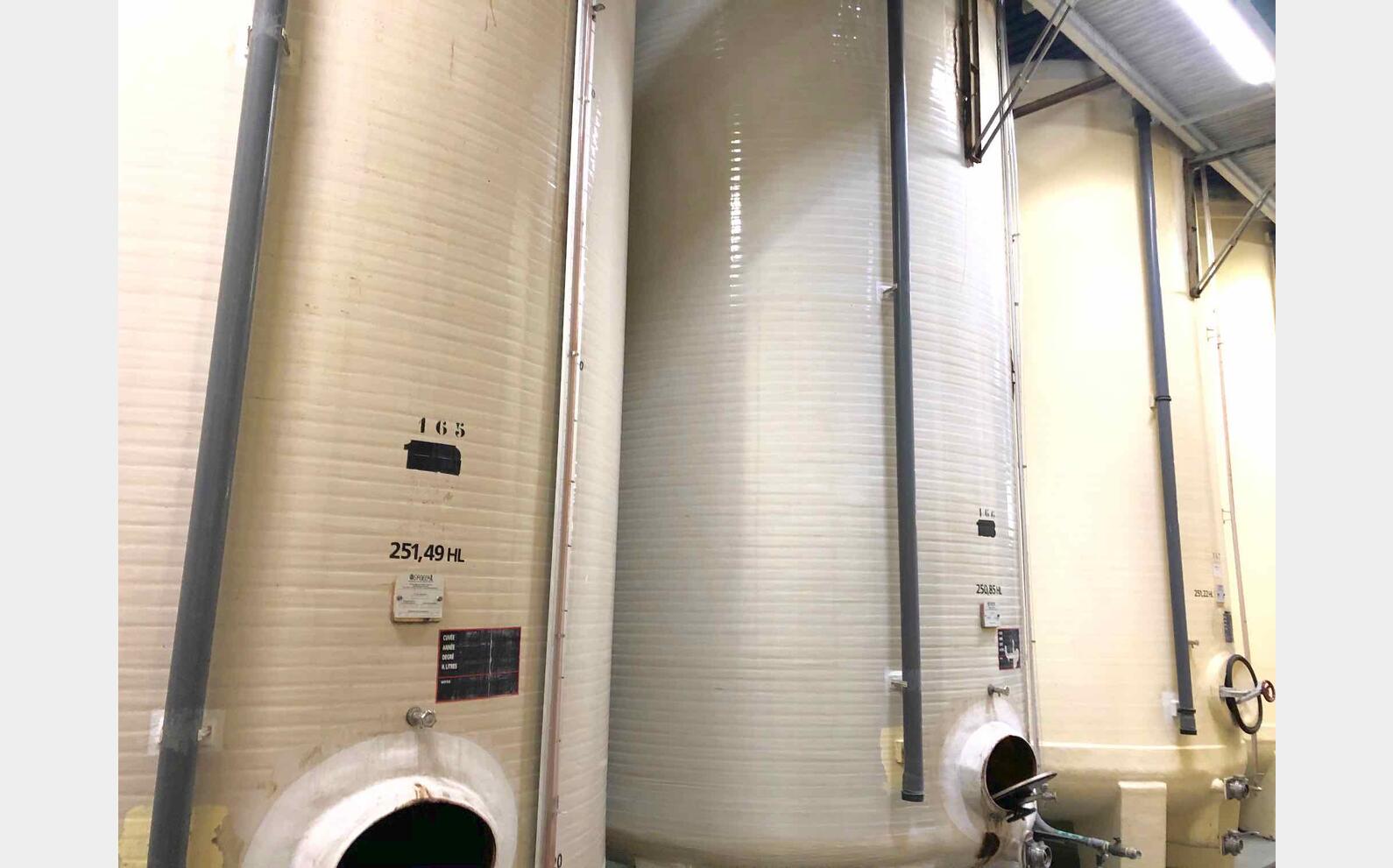 Cylindrical fibre tank 250 HL (25000 liters)