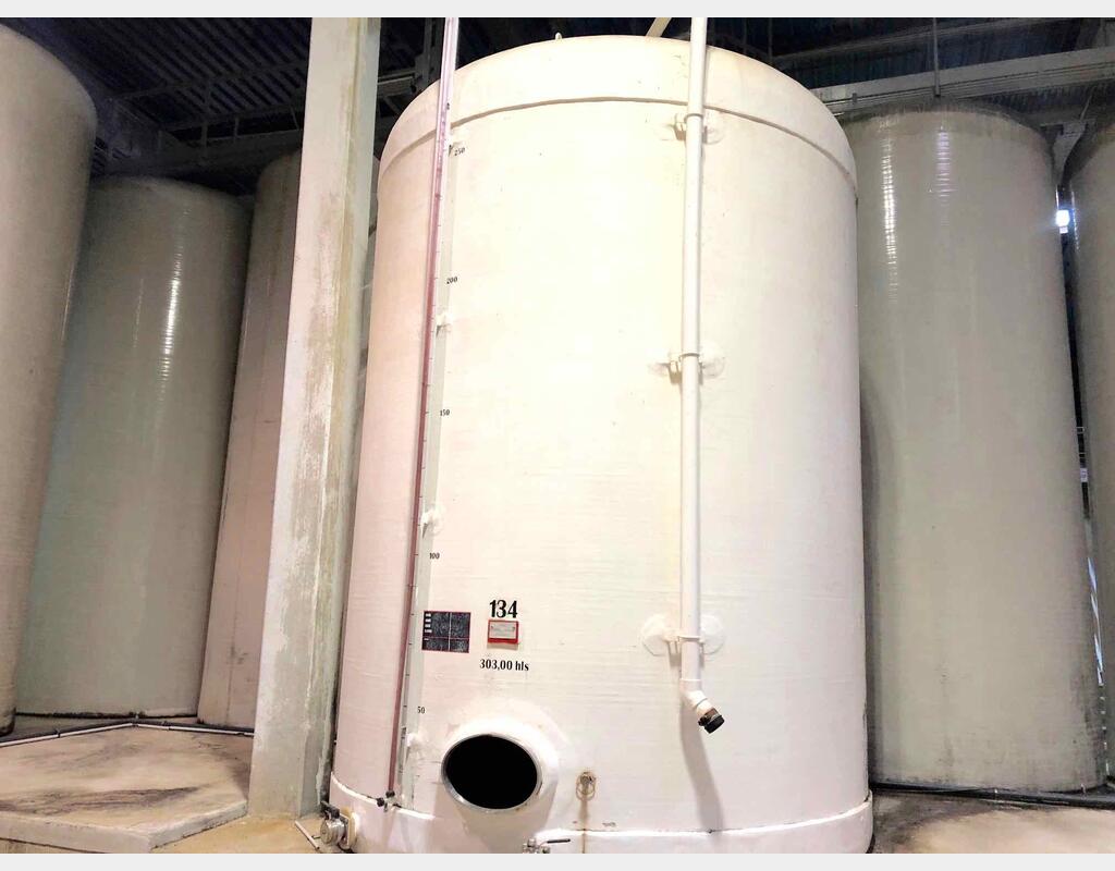 Cuve fibre - Fond plat 300 HL (30000 litres)