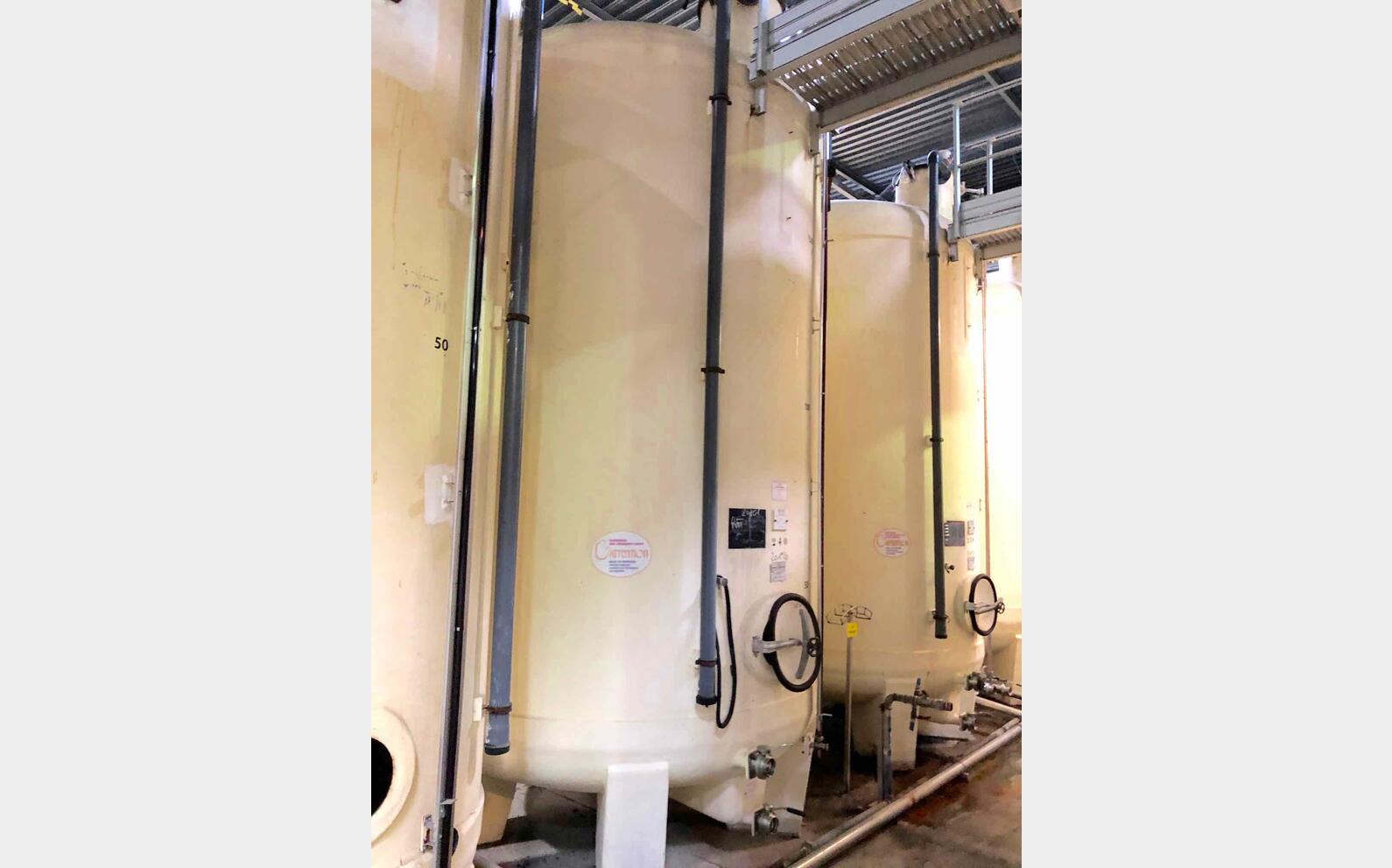 Cuve fibre cylindrique 200 HL (20000 liters)