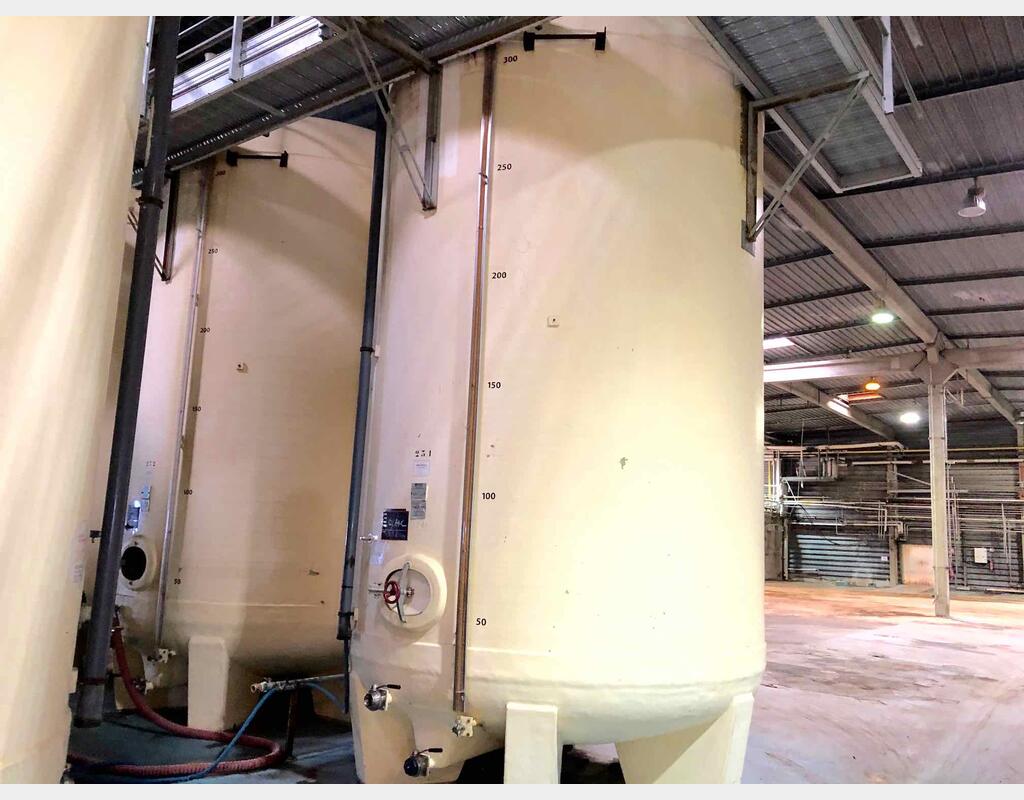 Cuve fibre cylindrique 350 HL (35000 litres)