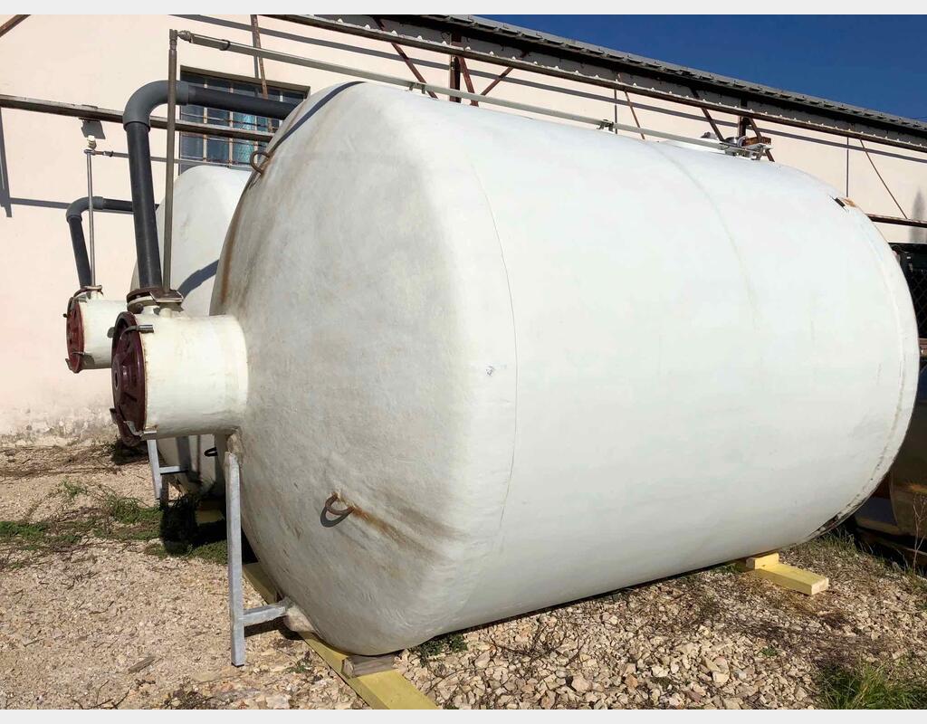 Vertical cylindrical fibre tank - Flat bottom