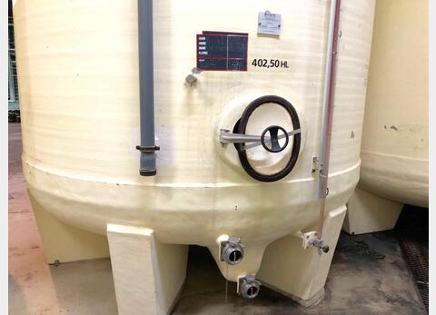 Vertical cylindrical fibre tank - On feet