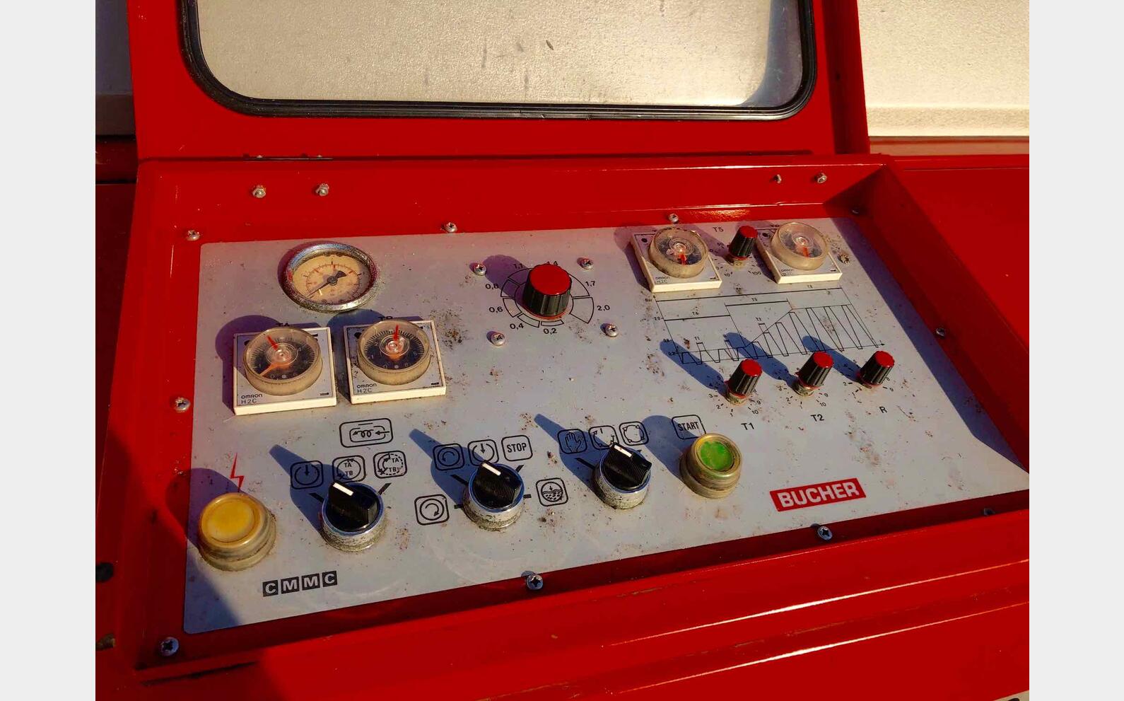BUCHER - Pressoir 37 HL (3700 litres) BUCHER