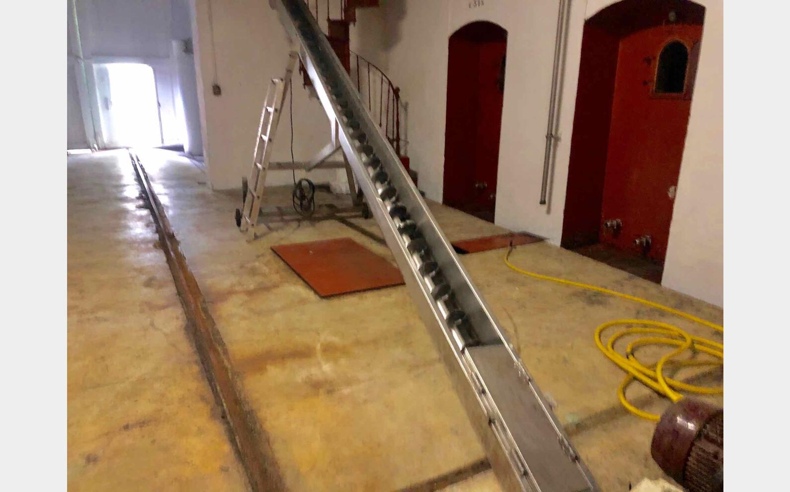 Screw separator
