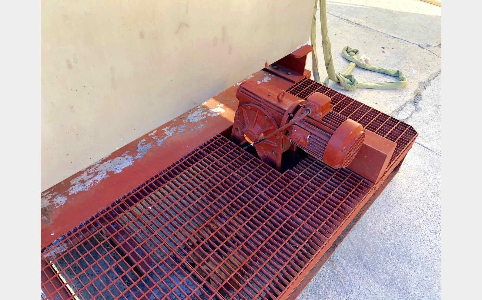 BUCHER - Press 37 HL (3700 liters) BUCHER