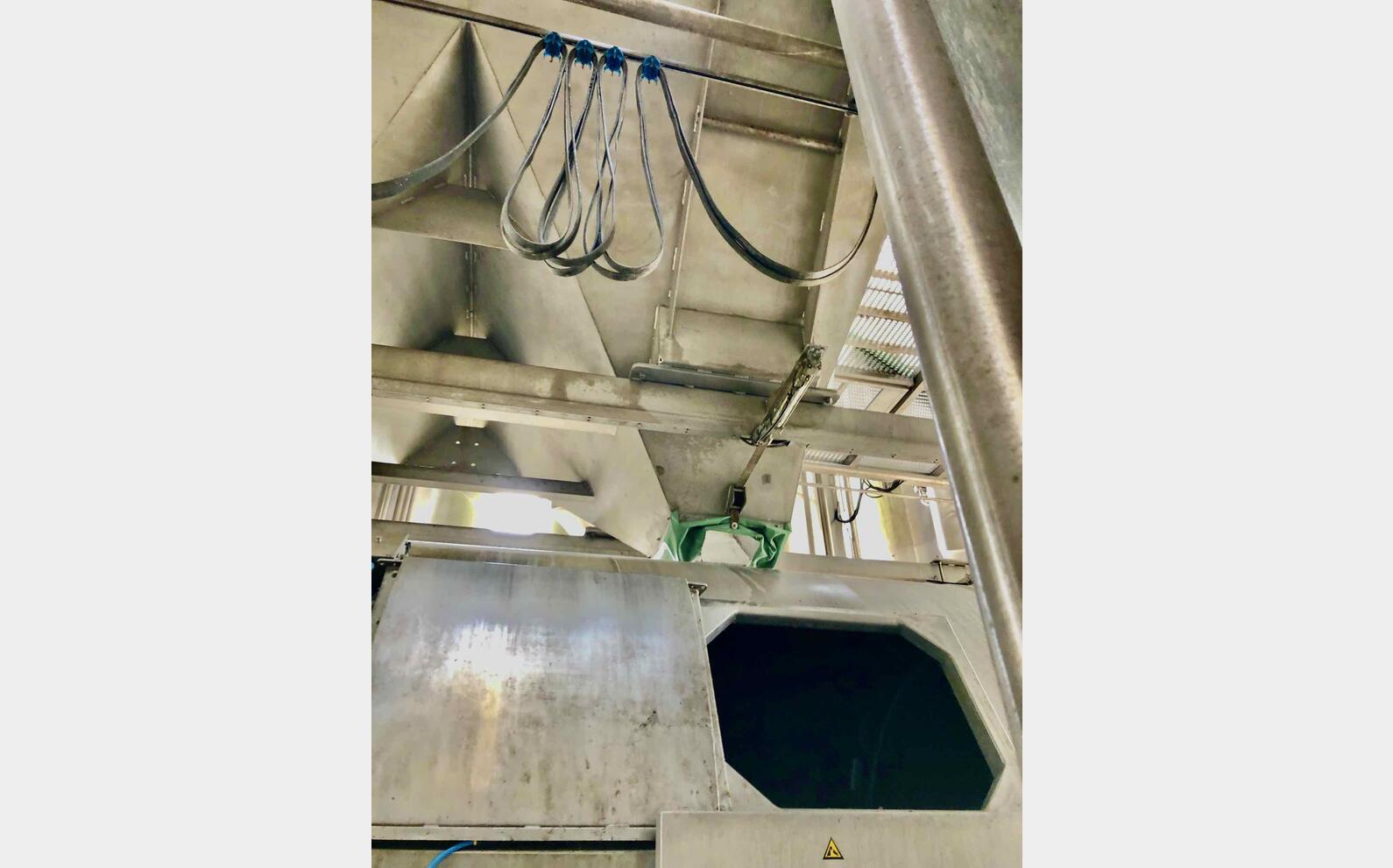Tr&eacute;mie de d&eacute;chargement BUCHER VASLIN