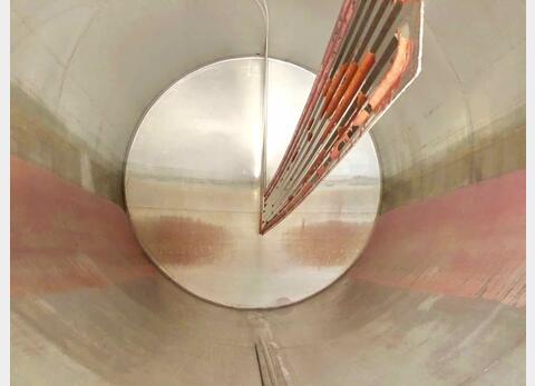 Stainless steel tank - With cooling plates 170 HL (17 000 liters)