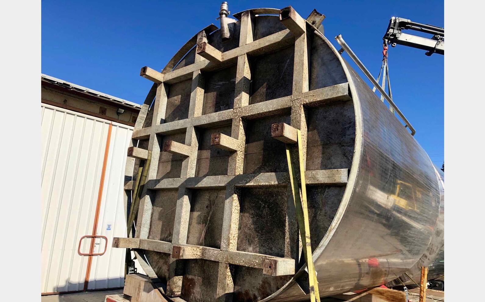 Cuve inox 200 HL (20 000 Litres)