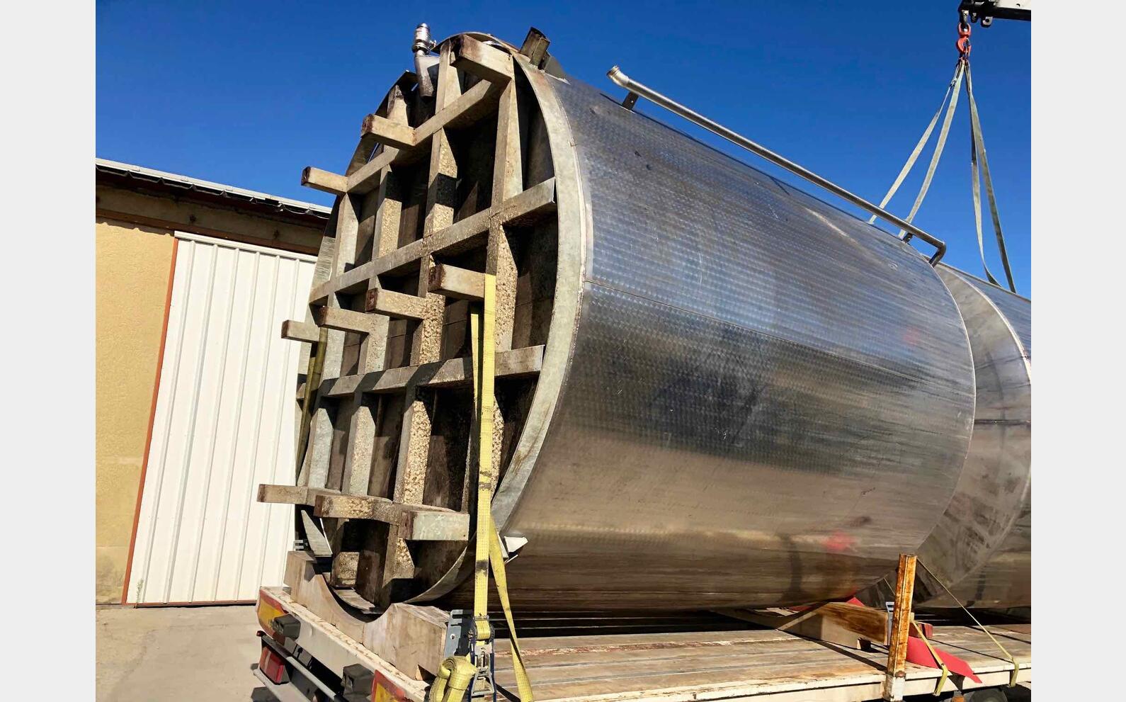 Stainless steel tank 200 HL (20000 liters)