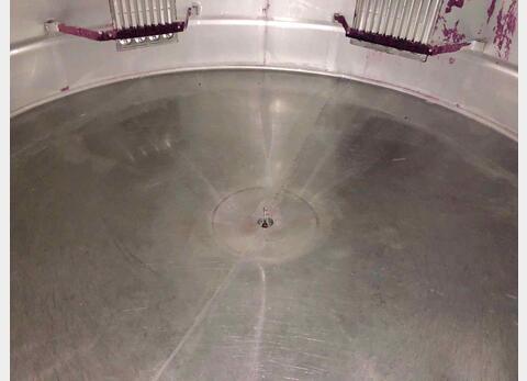 Stainless steel tank 280 HL (28 000 Liters)