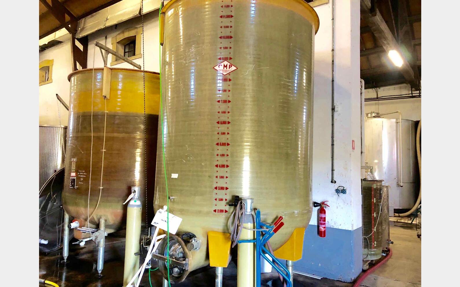 Fibreglass tank 120 HL (1 200 liters)