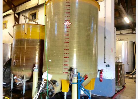 Fibreglass tank 120 HL (1 200 liters)