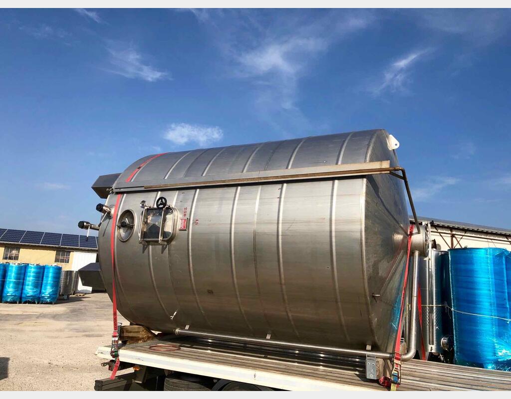 Stainless steel tank