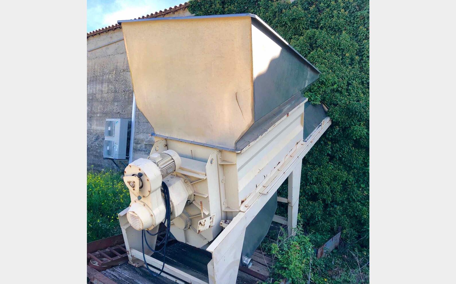&Eacute;gouttoir BLACHERE