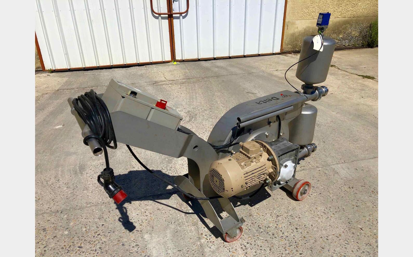 Peristaltic pump Flow rate from 55 to 170 HL/h BUCHER VASLIN