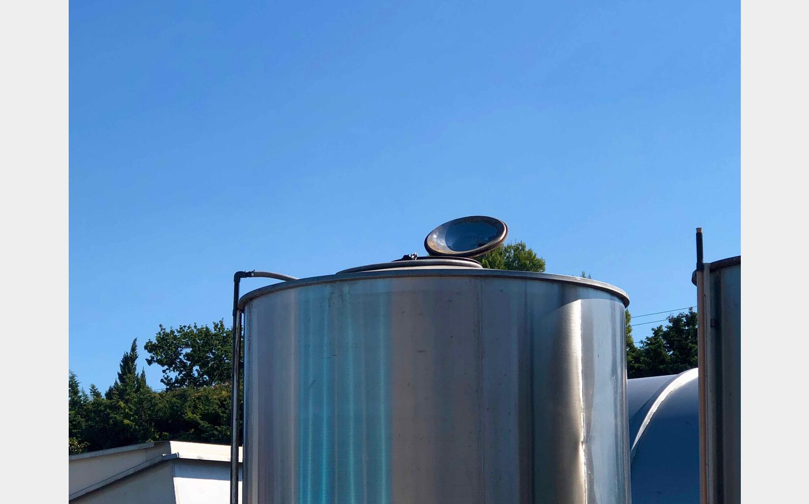 Stainless steel tank 50 HL (5000 Liters)