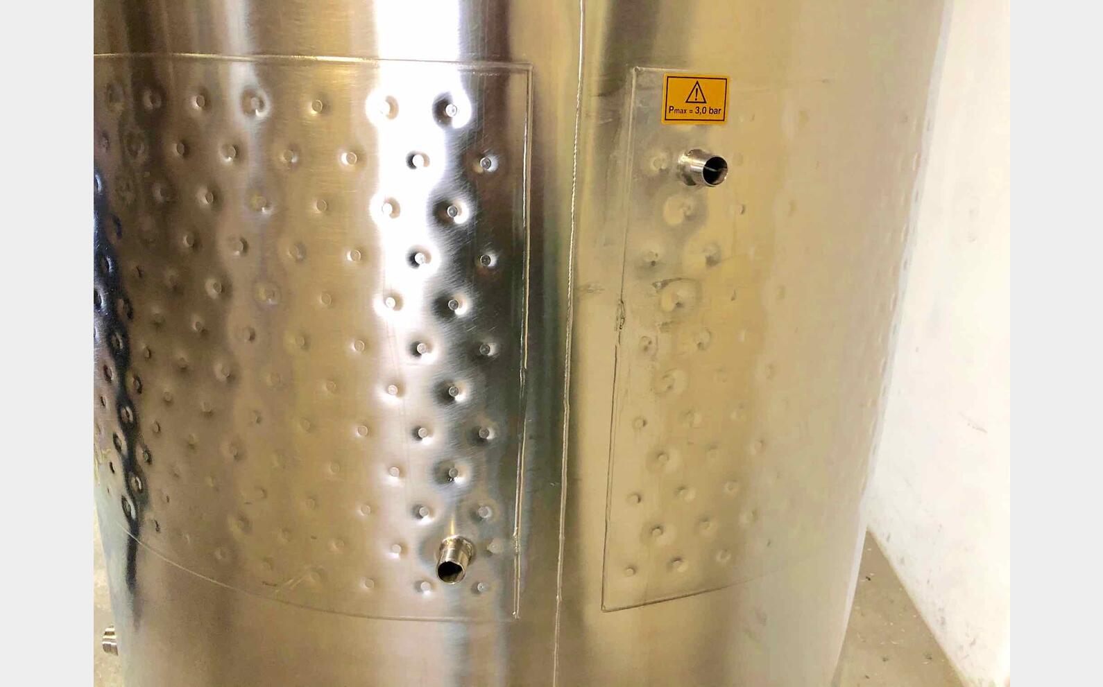 Cuve inox 304 - Nid d'abeilles 26.2 HL (2 623 litres) ARSILAC