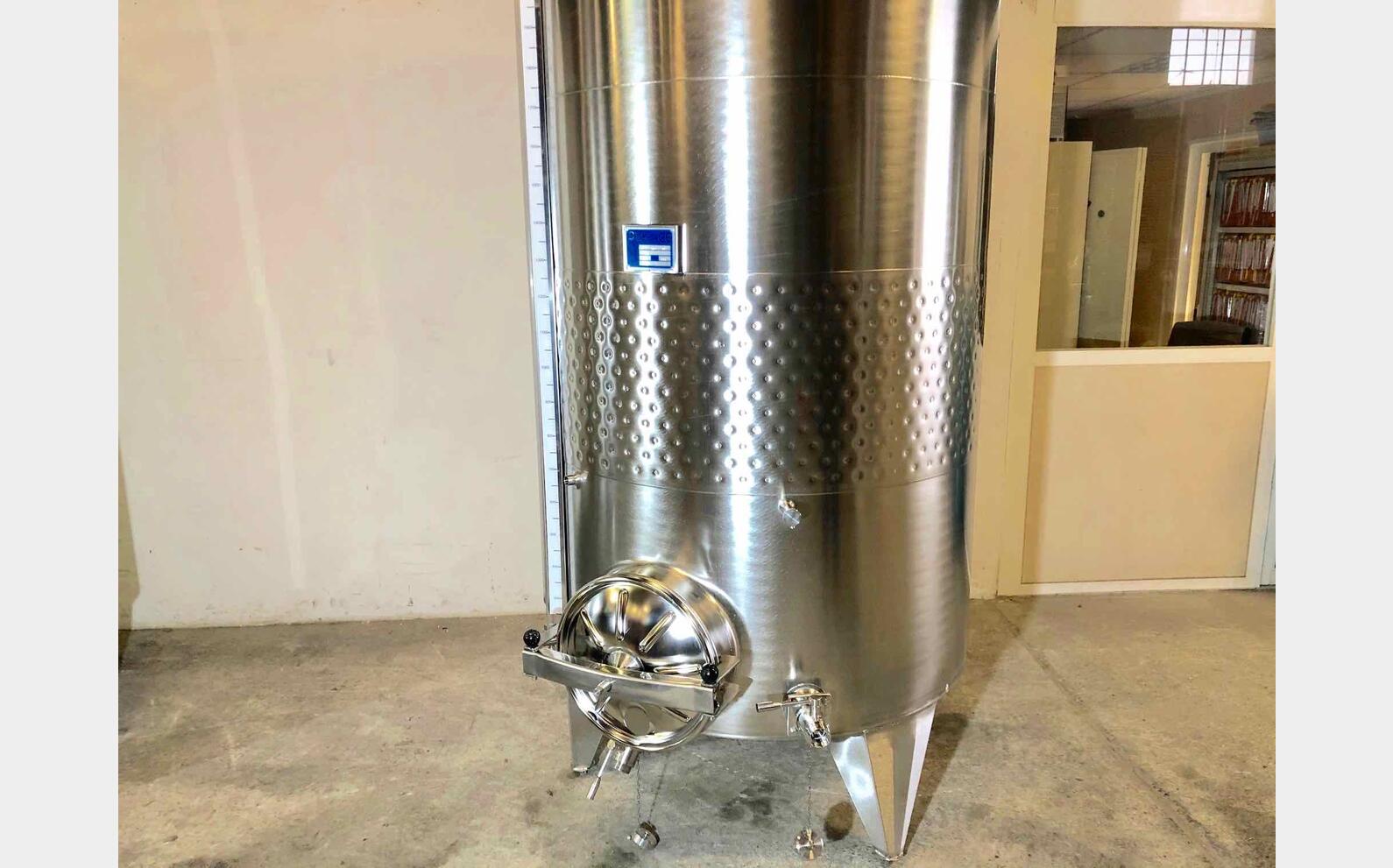 Cuve inox 304 - Nid d'abeilles 26.2 HL (2 623 litres) ARSILAC