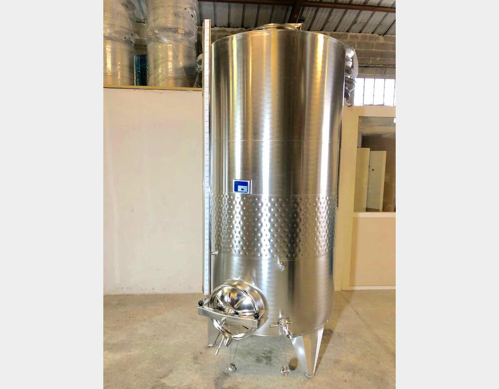 Cuve inox 304 thermor&eacute;gul&eacute;e sur pieds 26.2 HL (2 623 litres) ARSILAC