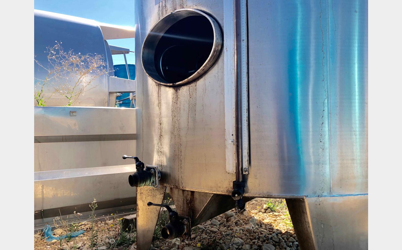 Stainless steel tank 50 HL (5000 Liters)