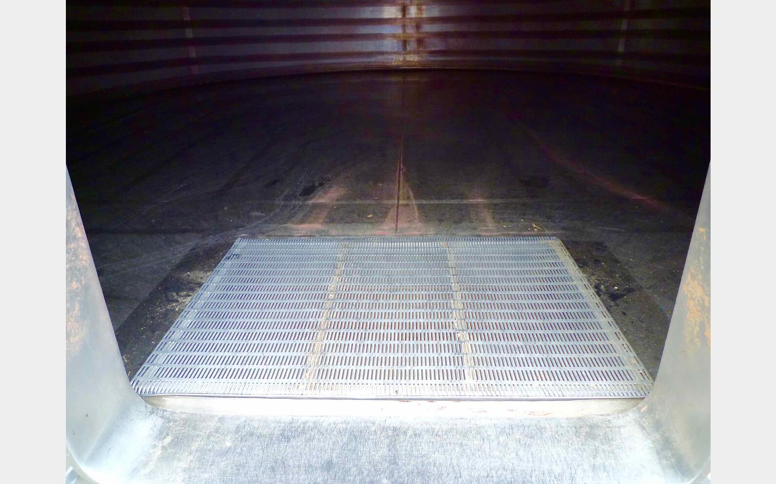 Stainless steel tank 172 HL (17 200 Liters) GUERIN