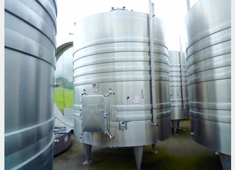 Cuve inox de vinification  - Fond plat incliné sur pieds