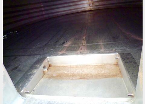 Stainless steel wine tank - Sloped flat bottom on feet