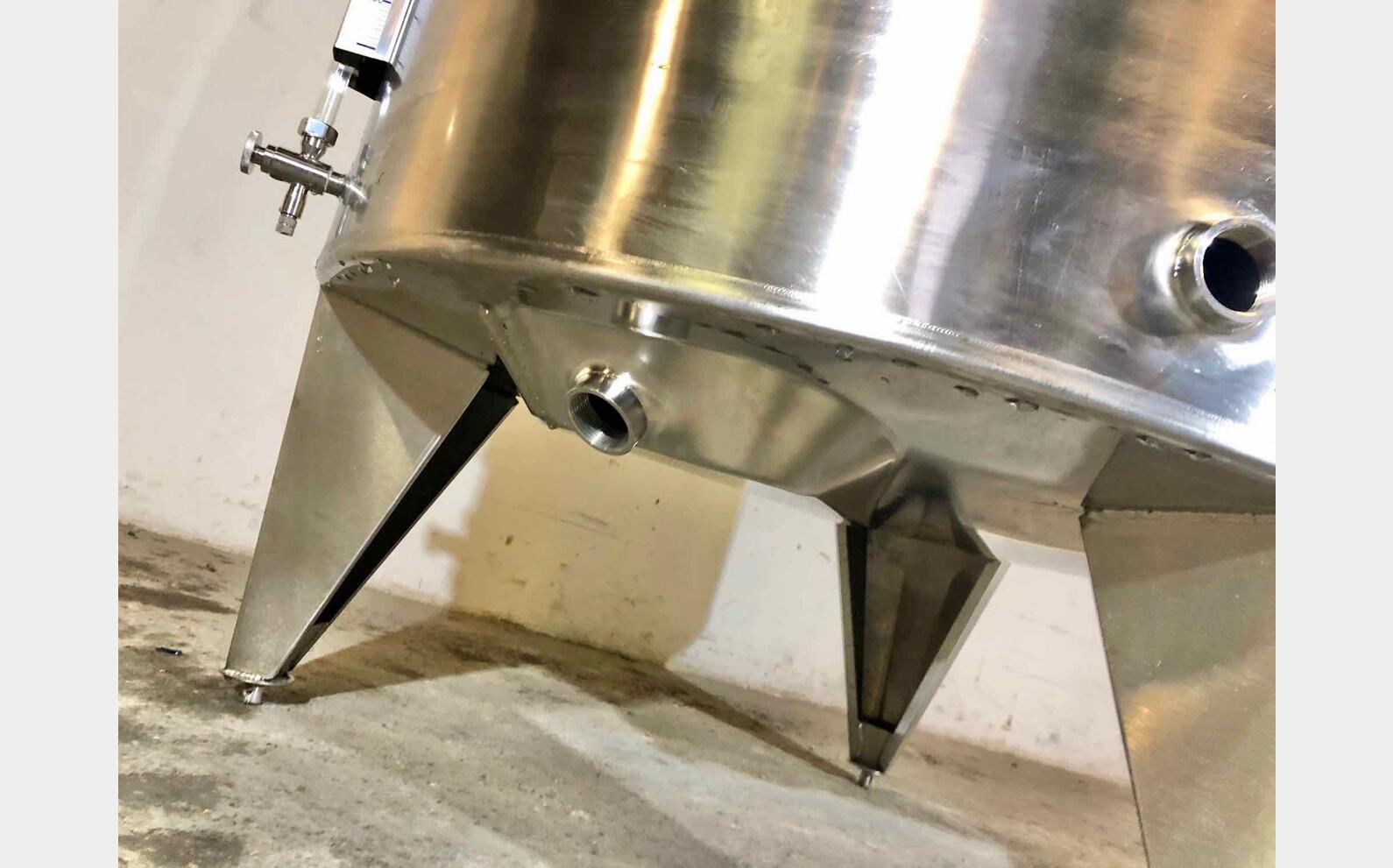 316 stainless steel tank - STOBP1700 17 HL (1 700 Liters) ARSILAC