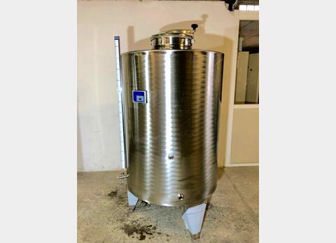 Cuve inox 304 fond bomb&eacute; sur pieds 10.9 HL (1 096 litres) ARSILAC