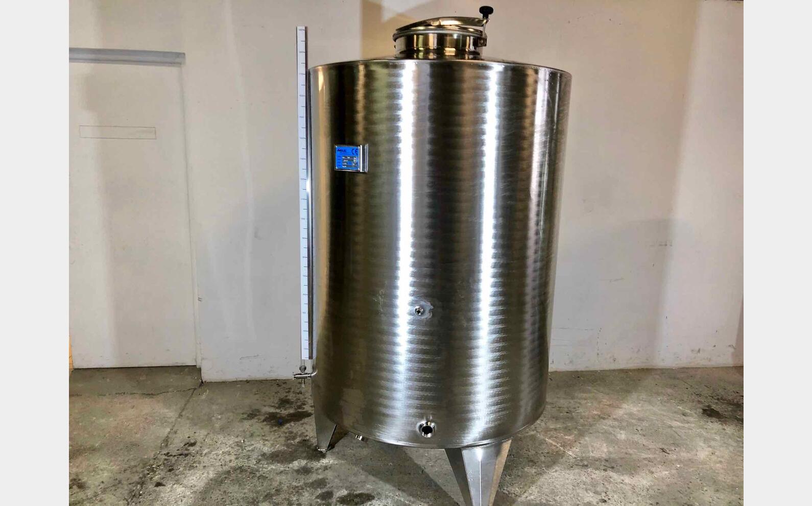 316 stainless steel tank - STOBP1700 17 HL (1 700 Liters) ARSILAC