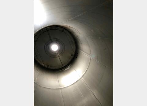 Cuve stockage inox 316L sur radier ETA