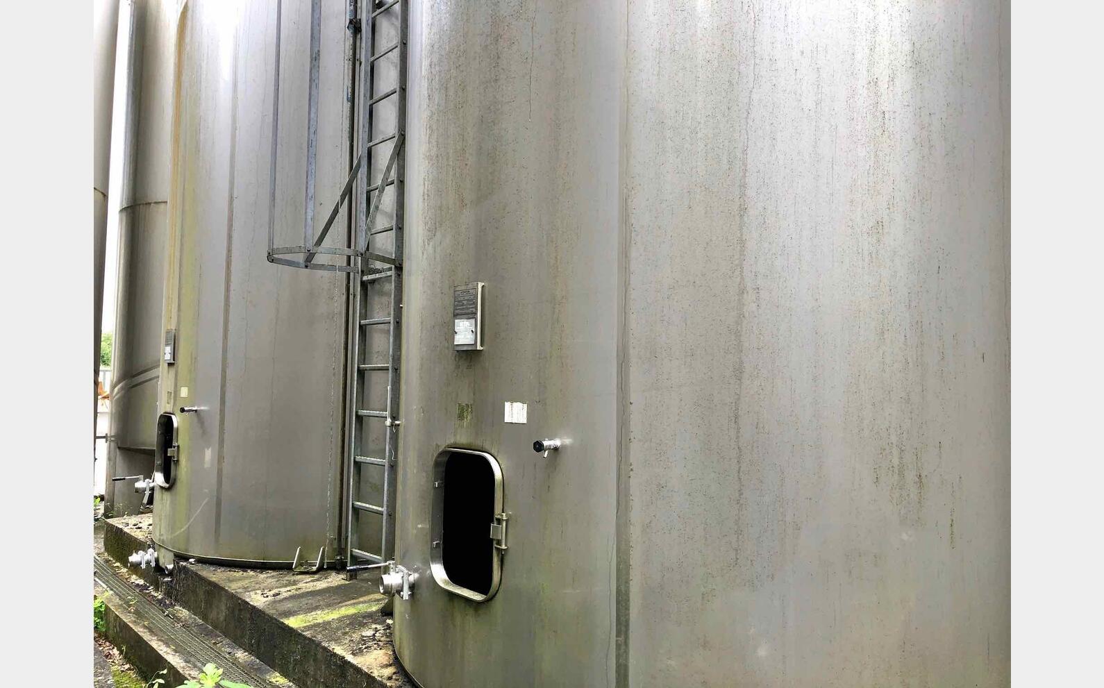 Cuve stockage inox 316L sur radier ETA