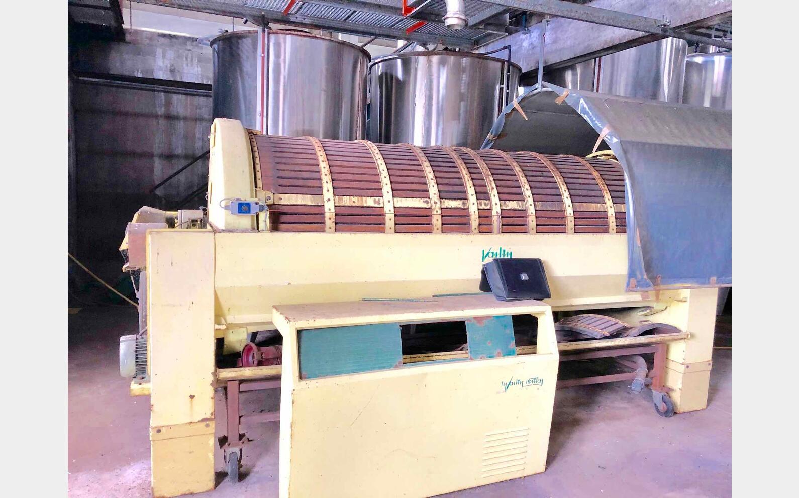 Pressoir 30 HL (3 000 litres) VASLIN