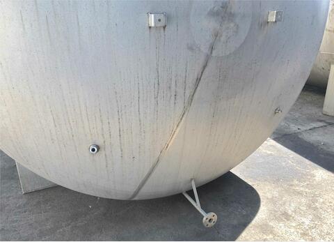 Horizontal stainless steel storage tank - 250 HL (25 000 Liters)